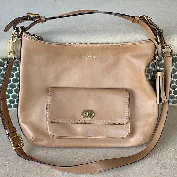 Coach Handbags - Coach Legacy Courtney Convertible Hobo w/Dust Bag
